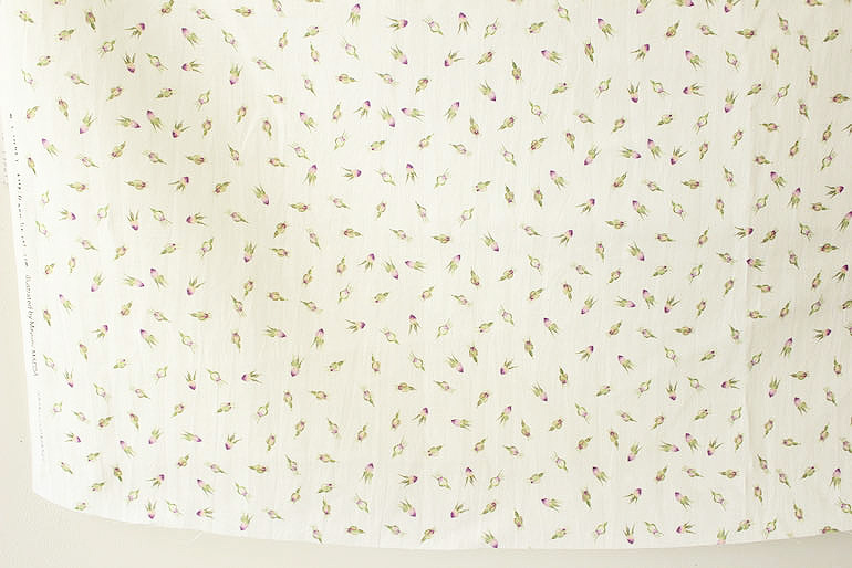 LINNETリネンプリント フ薔薇つぼみ